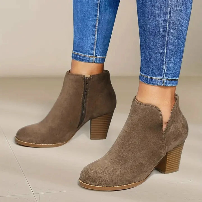 Corrie™| Women's ankle boots with thick heel