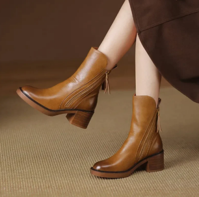 Galantha™| Leather Stepleettes